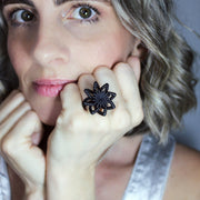 An expressive statement piece with a sculptural feel, this cocktail ring offers a contemporary take on the ancient art of granulation, brought to life through advanced 3D printing. It’s crafted from a strong, biosourced plastic and hand-dyed in your choice of colour.